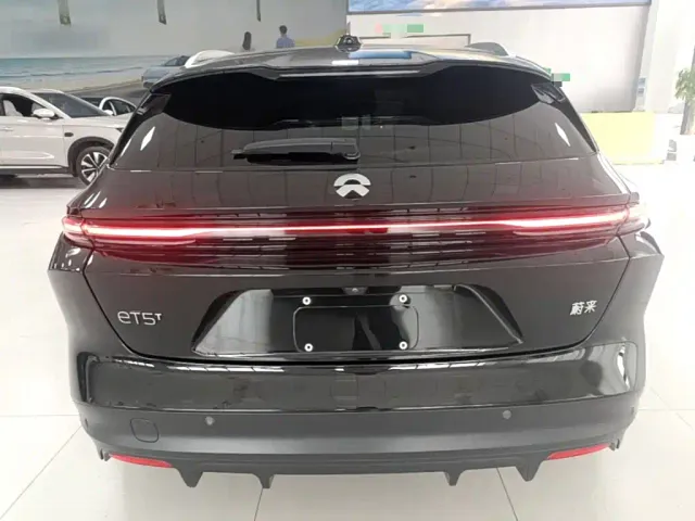 Nio ET5 Touring — Фото автомобиля 5