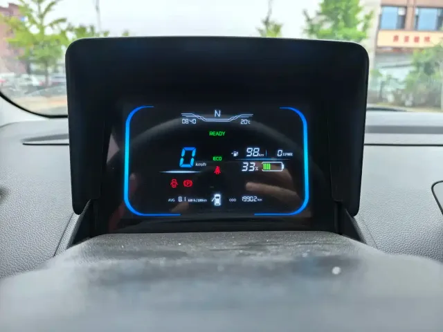 Changan Lumin — Фото автомобиля 12