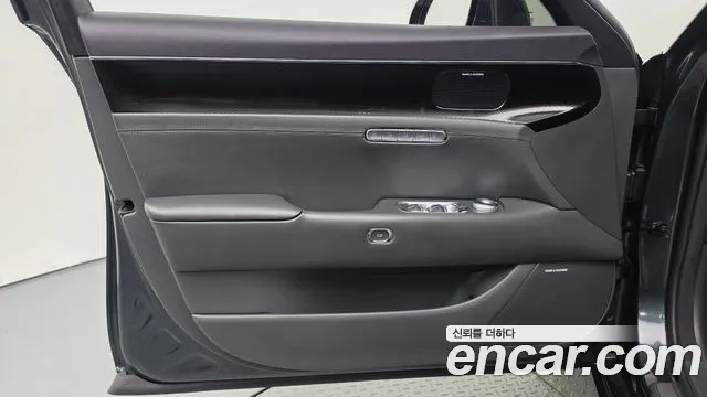 Genesis G90 RS4 — Фото автомобиля 13