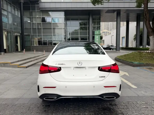 Mercedes-Benz A-Class — Фото автомобиля 5