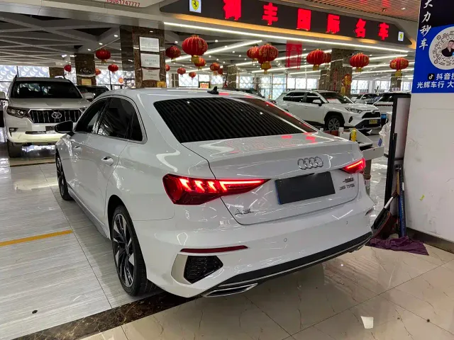 Audi A3 — Фото автомобиля 4