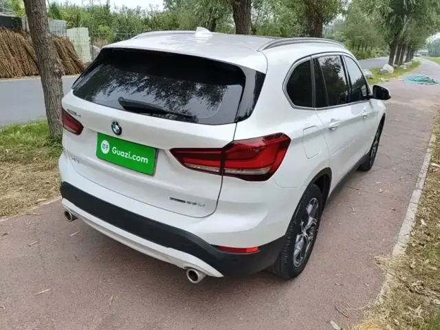 BMW X1 — Фото автомобиля 6