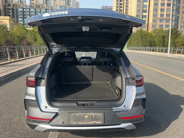 BYD Song PLUS — Фото автомобиля 20