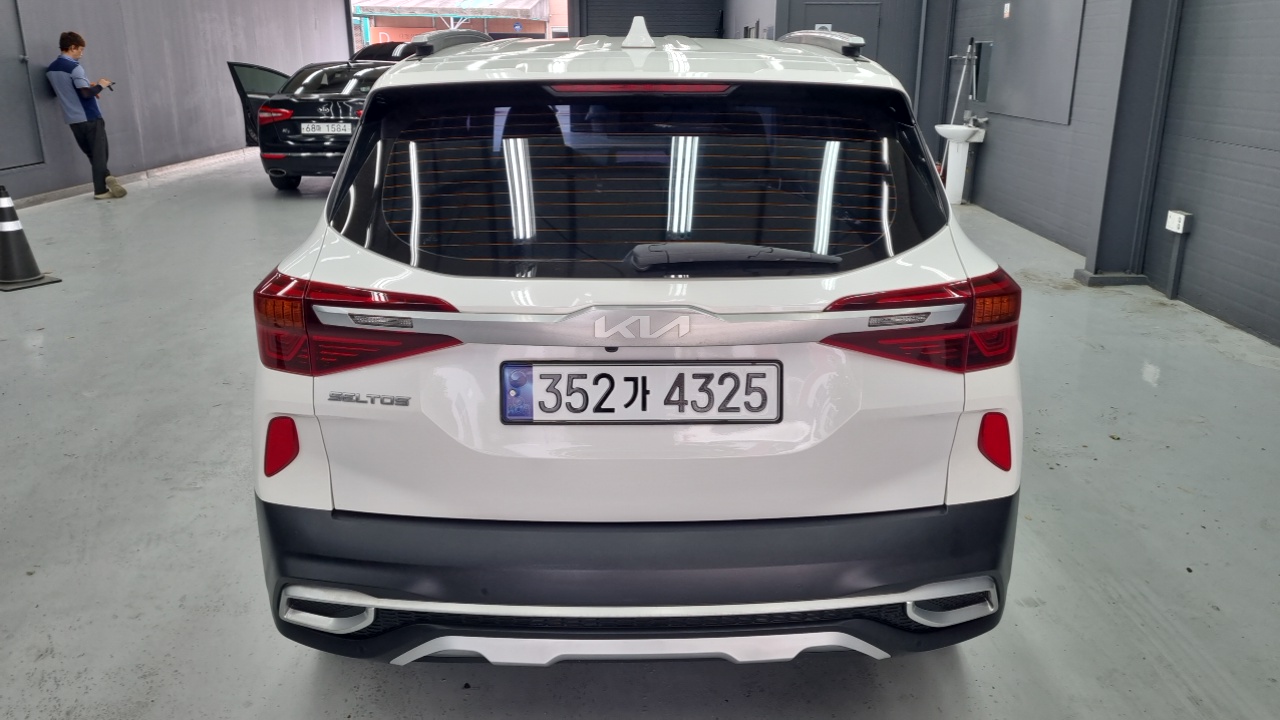 Kia Seltos Seltos Бензин 1.6 турбо 2WD — Фото автомобиля 4