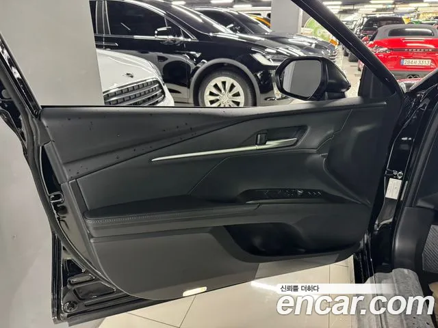 Toyota Camry XV80 — Фото автомобиля 4