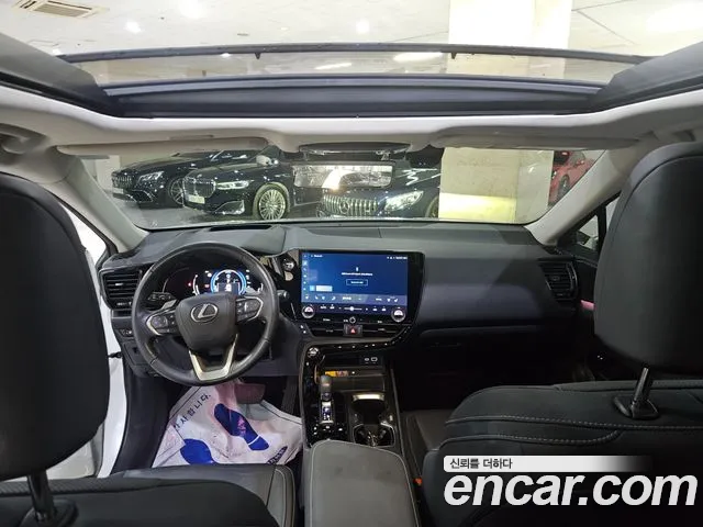 Lexus NX — Фото автомобиля 7