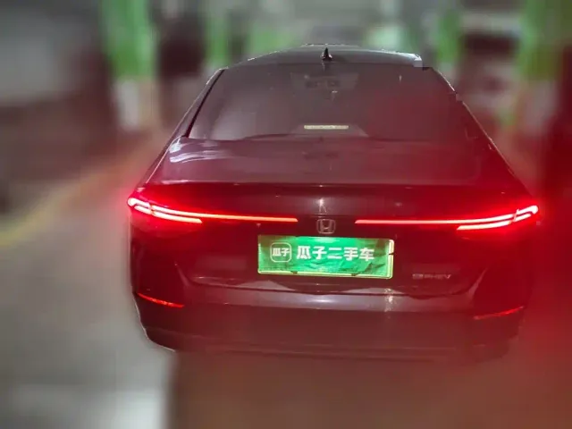 Honda Accord — Фото автомобиля 5