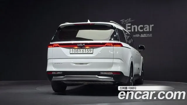 Kia Carnival 4th Gen — Фото автомобиля 4