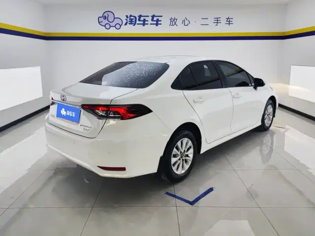 Toyota Corolla — Фото автомобиля 3