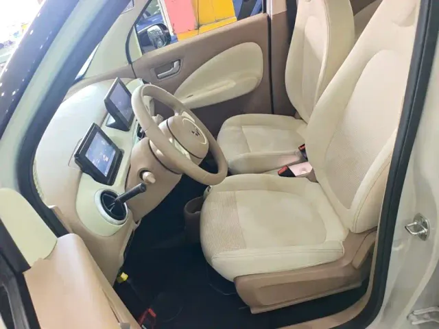 Wuling Hongguang Mini EV — Фото автомобиля 14