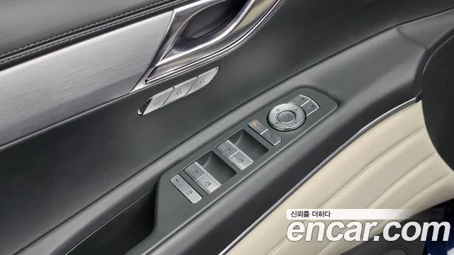 Genesis GV80 — Фото автомобиля 27