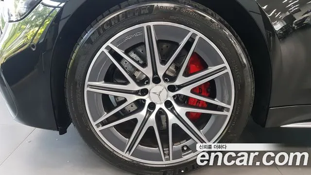 Mercedes-Benz AMG GT 4 двери 43 4MATIC+ — Фото автомобиля 5