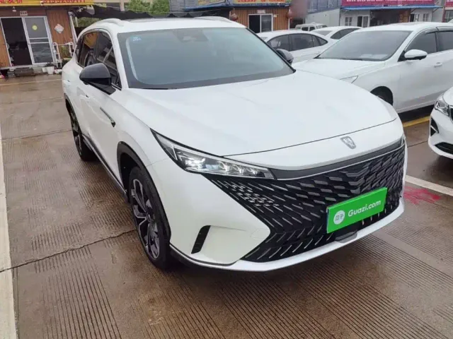 Roewe RX5 — Фото автомобиля 3