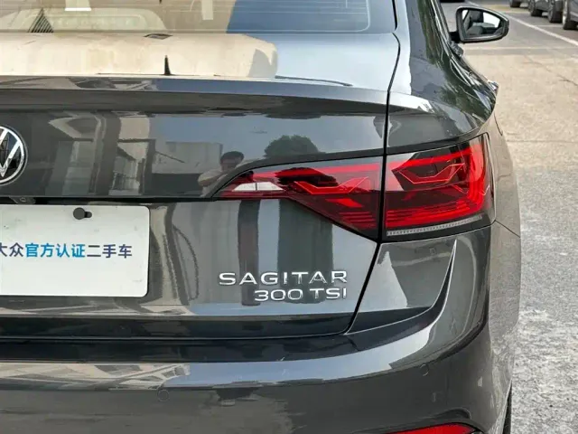 Volkswagen Sagitar — Фото автомобиля 16