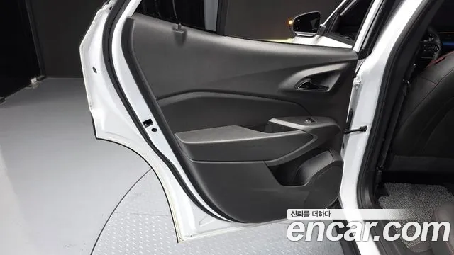 ChevroletGMDaewoo Trax Trax Кроссовер — Фото автомобиля 25