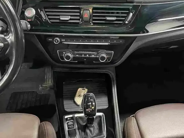 BMW 1 Series — Фото автомобиля 10