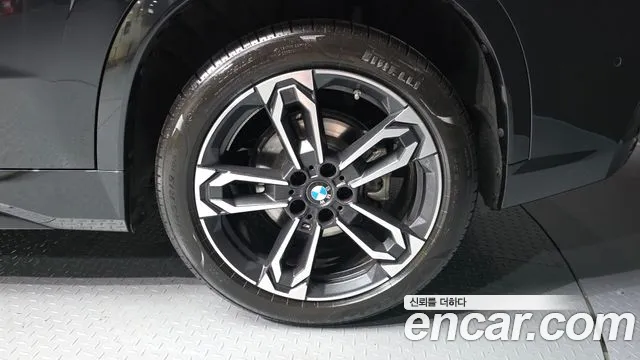 BMW X1 — Фото автомобиля 5