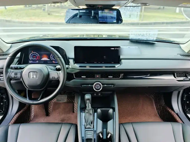 Honda Inspire — Фото автомобиля 7