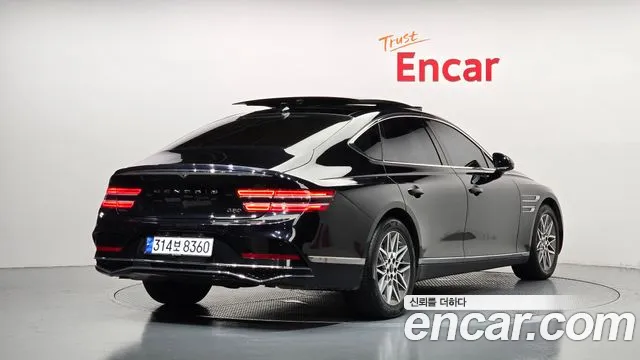 Genesis G80 RG3 — Фото автомобиля 2