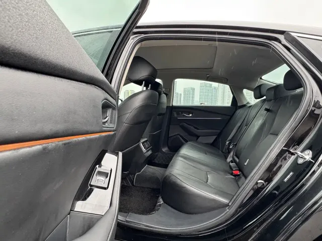 Honda Accord — Фото автомобиля 6