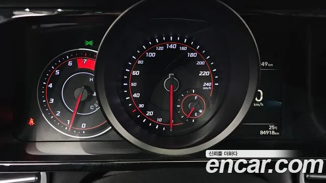 Hyundai AVANTE Avante (CN7) — Фото автомобиля 8