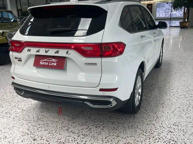 Haval M6 — Фото автомобиля 20