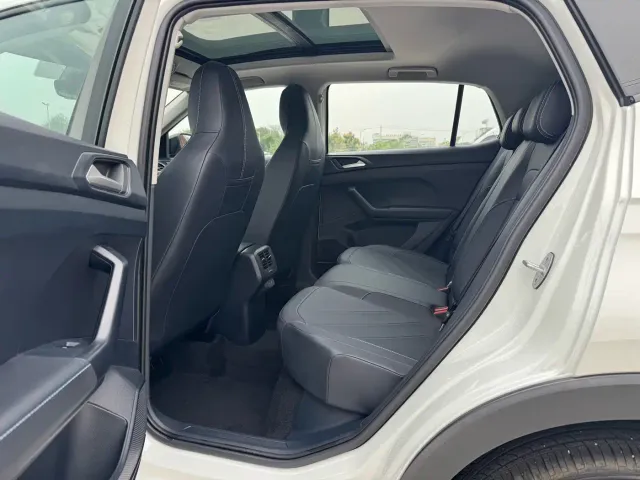 Volkswagen Tharu — Фото автомобиля 6