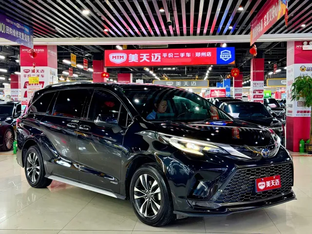 Toyota Granvia — Фото автомобиля 3
