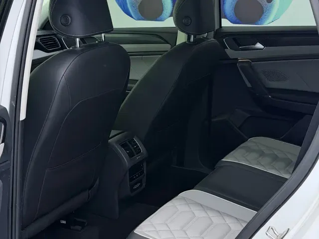 Volkswagen Tayron — Фото автомобиля 8