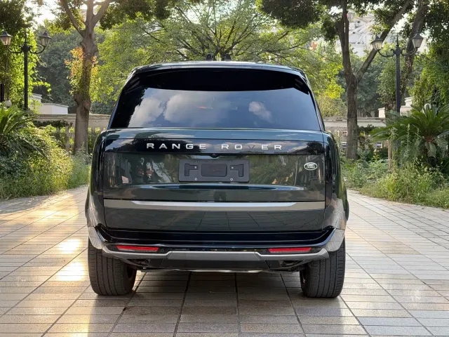 Land Rover Range Rover — Фото автомобиля 9
