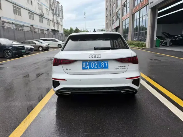 Audi A3 — Фото автомобиля 5