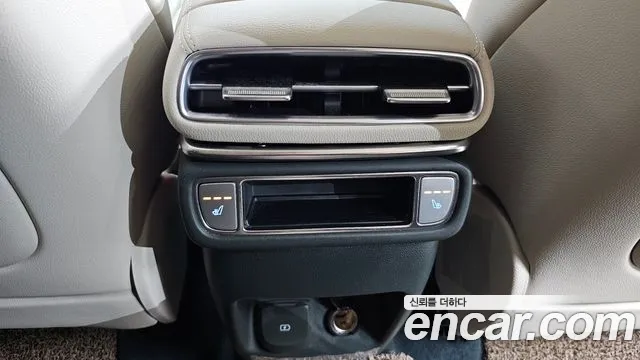Genesis GV80 2.5T Бензин AWD — Фото автомобиля 18