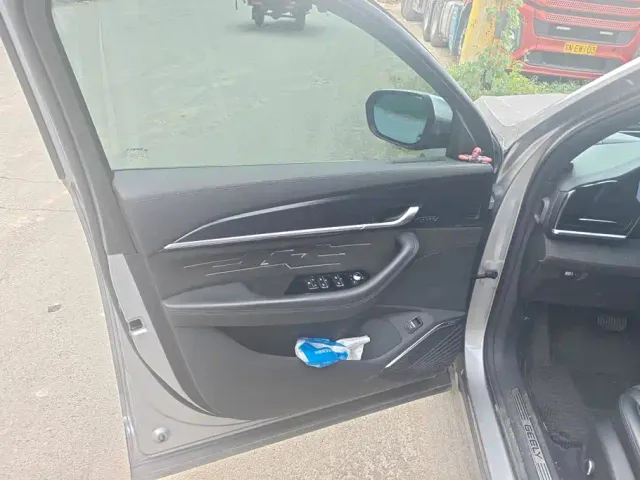 Geely Xingyue L — Фото автомобиля 7