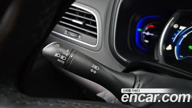 Renault-KoreaSamsung QM6 Новый QM6 2.0 GDe RE Signature 2WD — Фото автомобиля 29