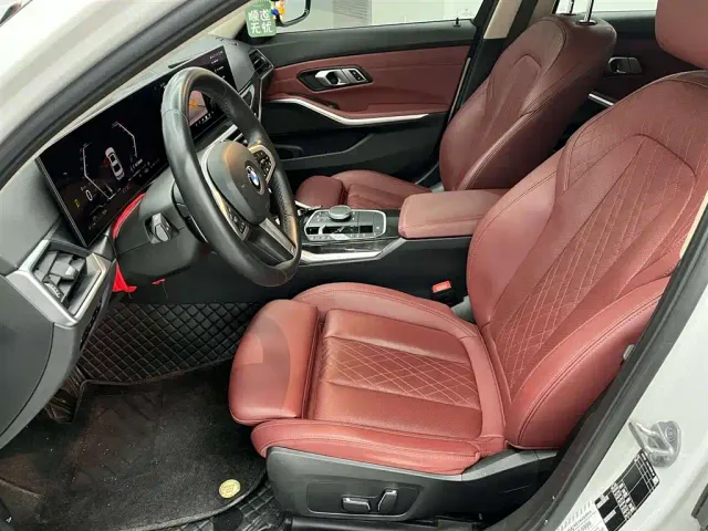 BMW 3 Series — Фото автомобиля 12