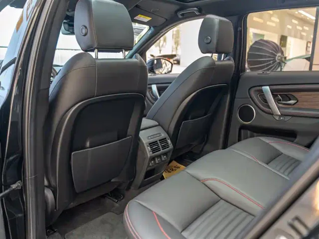 Land Rover Discovery Sport — Фото автомобиля 22