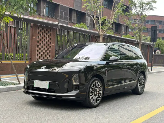 Фотография автомобиля — Nio ES8