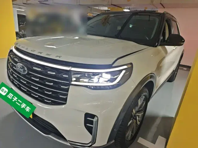 Фотография автомобиля — Ford Explorer