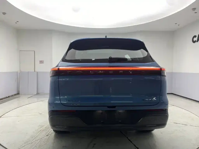 Chery Tiggo 8 PLUS C-DM — Фото автомобиля 6
