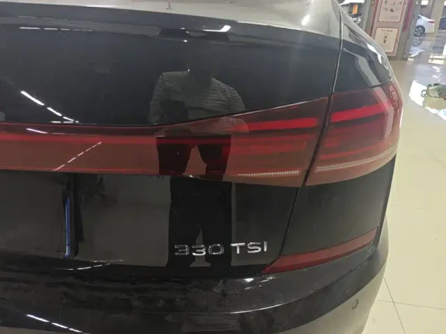 Volkswagen Passat — Фото автомобиля 7