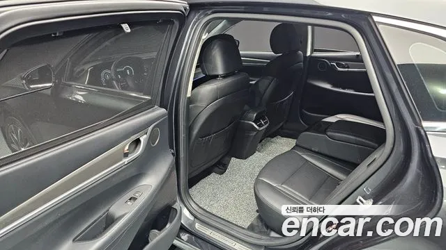 Hyundai Grandeur Новый Grandeur IG — Фото автомобиля 16