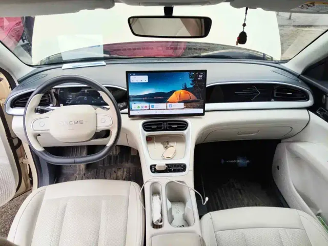 Geely Starry Wish — Фото автомобиля 12