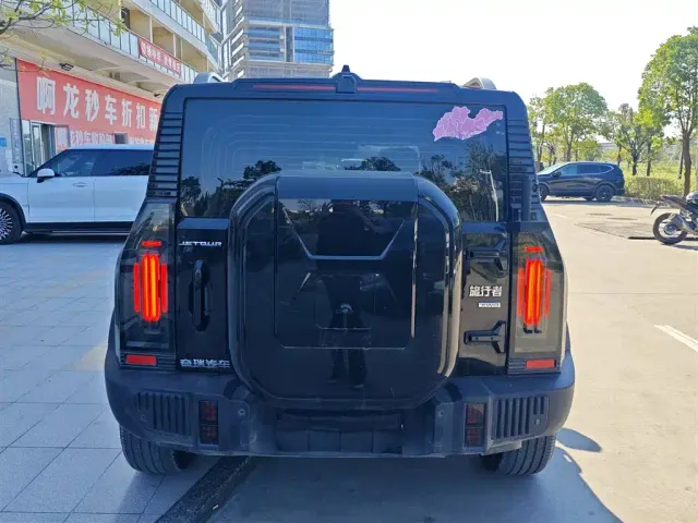 Jetour T2 — Фото автомобиля 4