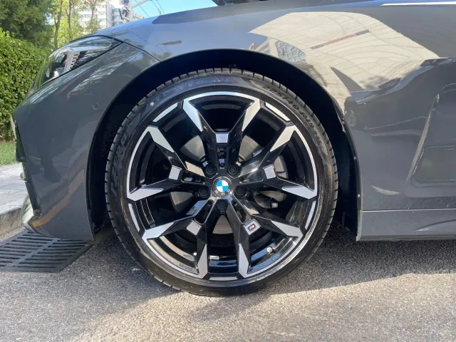 BMW 4 Series — Фото автомобиля 17