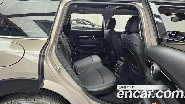 MINI Clubman — Фото автомобиля 12