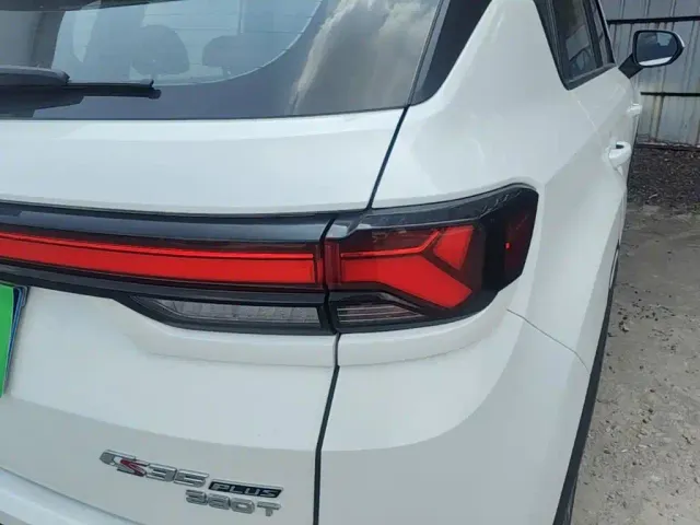 Changan CS35 Plus — Фото автомобиля 7