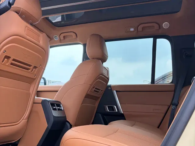 iCAR V27 — Фото автомобиля 22