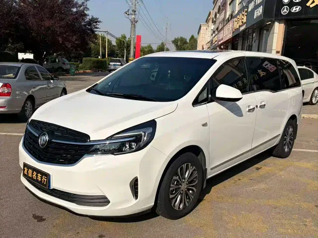 Фотография автомобиля — Buick GL8