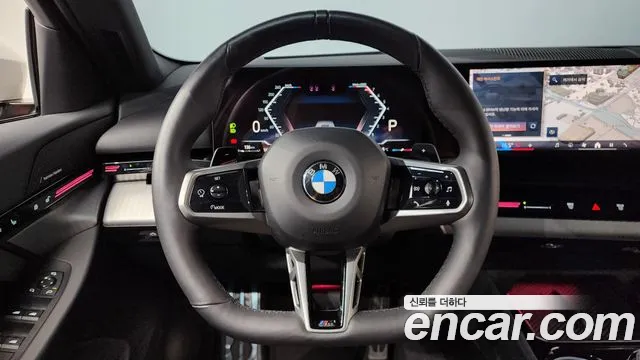 BMW 5 Series G60 — Фото автомобиля 13