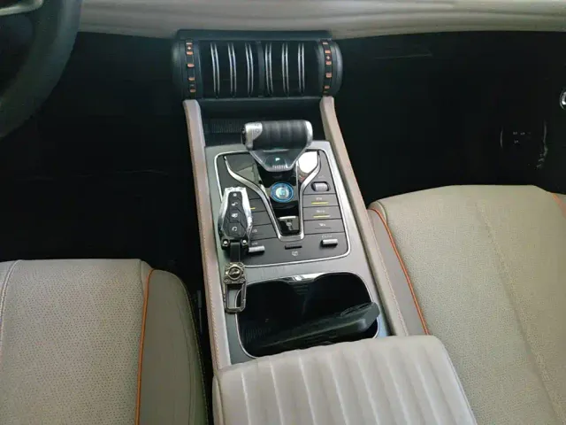 BYD Yuan PLUS — Фото автомобиля 13